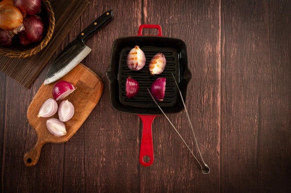 How to Cut Onions for Grilling: Step By Step Guide (with Video)